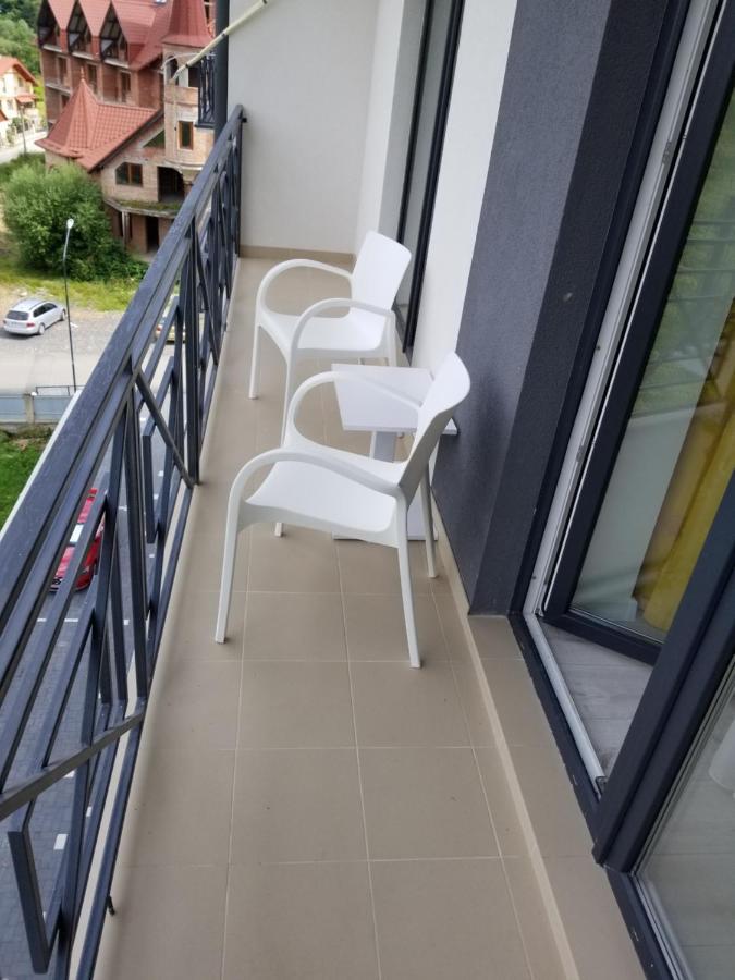 Апартаменти Віланж Polyana  Ngoại thất bức ảnh