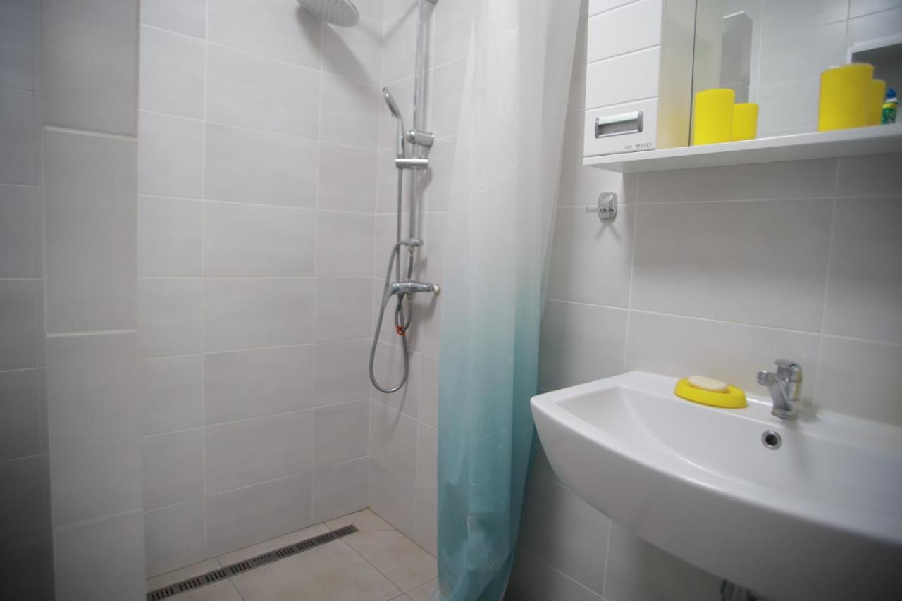 Апартаменти Віланж Polyana  Ngoại thất bức ảnh